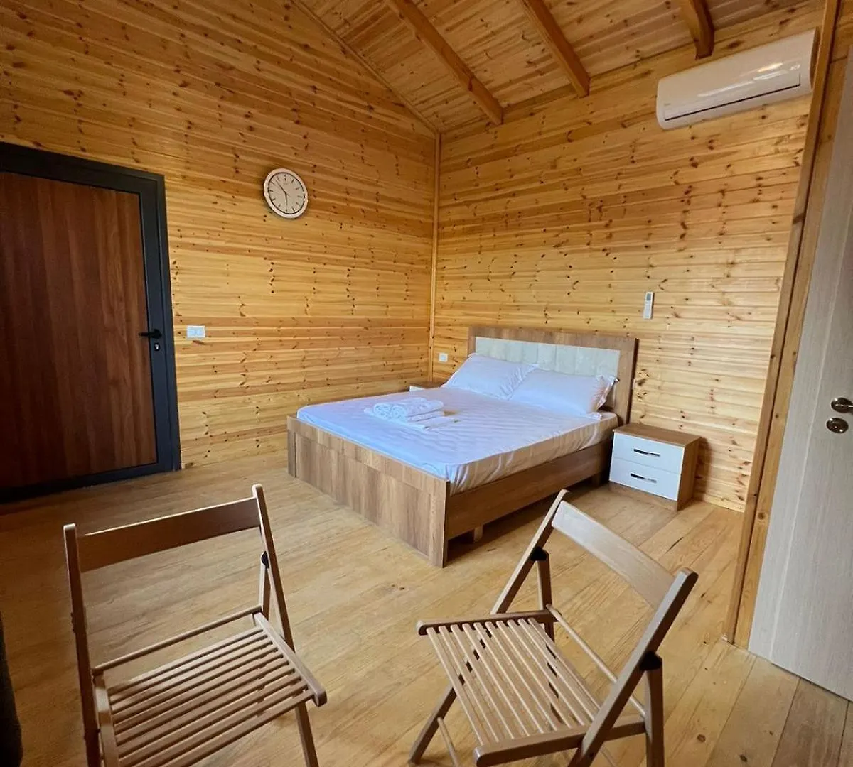Hostel Havenwood Берат Албания