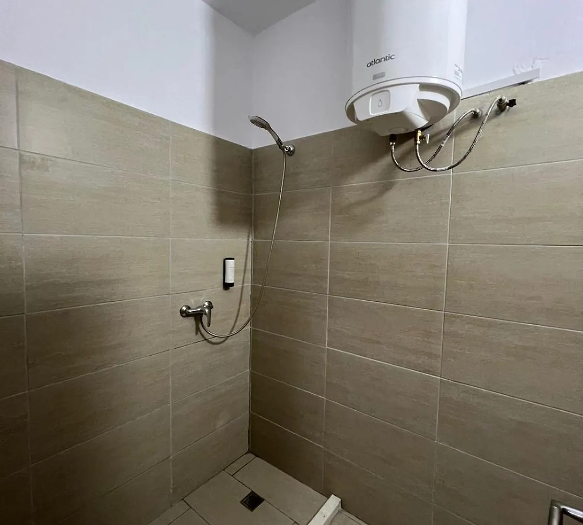 Hostel Havenwood Берат Албания